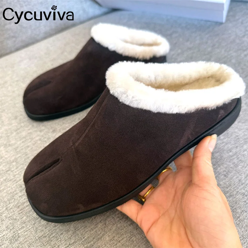 Hot Sale Suede Flat Slippers Women Split Toe Designer Wool Beach Walking Slides Winter Casual Party Dress Walking Slippers Women