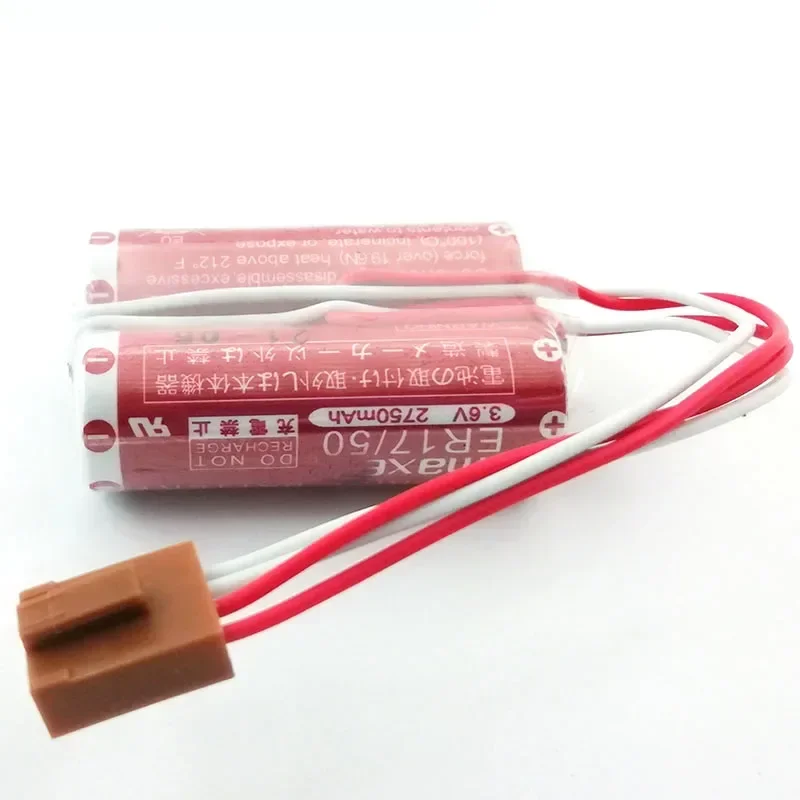 Baterai Lithium CNC ER17/50 3.6V 2750mAh MD500N 50750-1018 PLC dengan colokan kawat untuk baterai mainan Robot Kawasaki