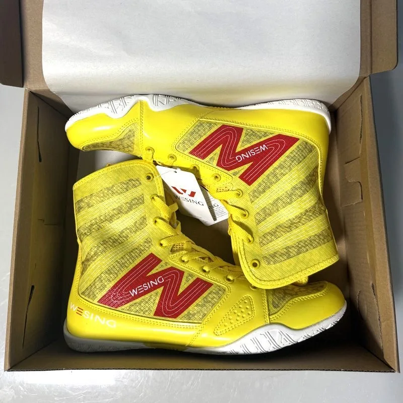 Professional Boxing Shoes for Couples Yellow Red Wrestling Boots Men Women Fighting Shoes Unisex Top Quality Sport Shoes