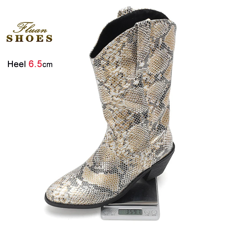 الخريف الشتاء الذهب بيثون منقوشة المرأة منتصف العجل الأحذية أشار تو كعب سميك 6.5 سنتيمتر الانزلاق على سيدة فارس الأحذية حجم كبير 43