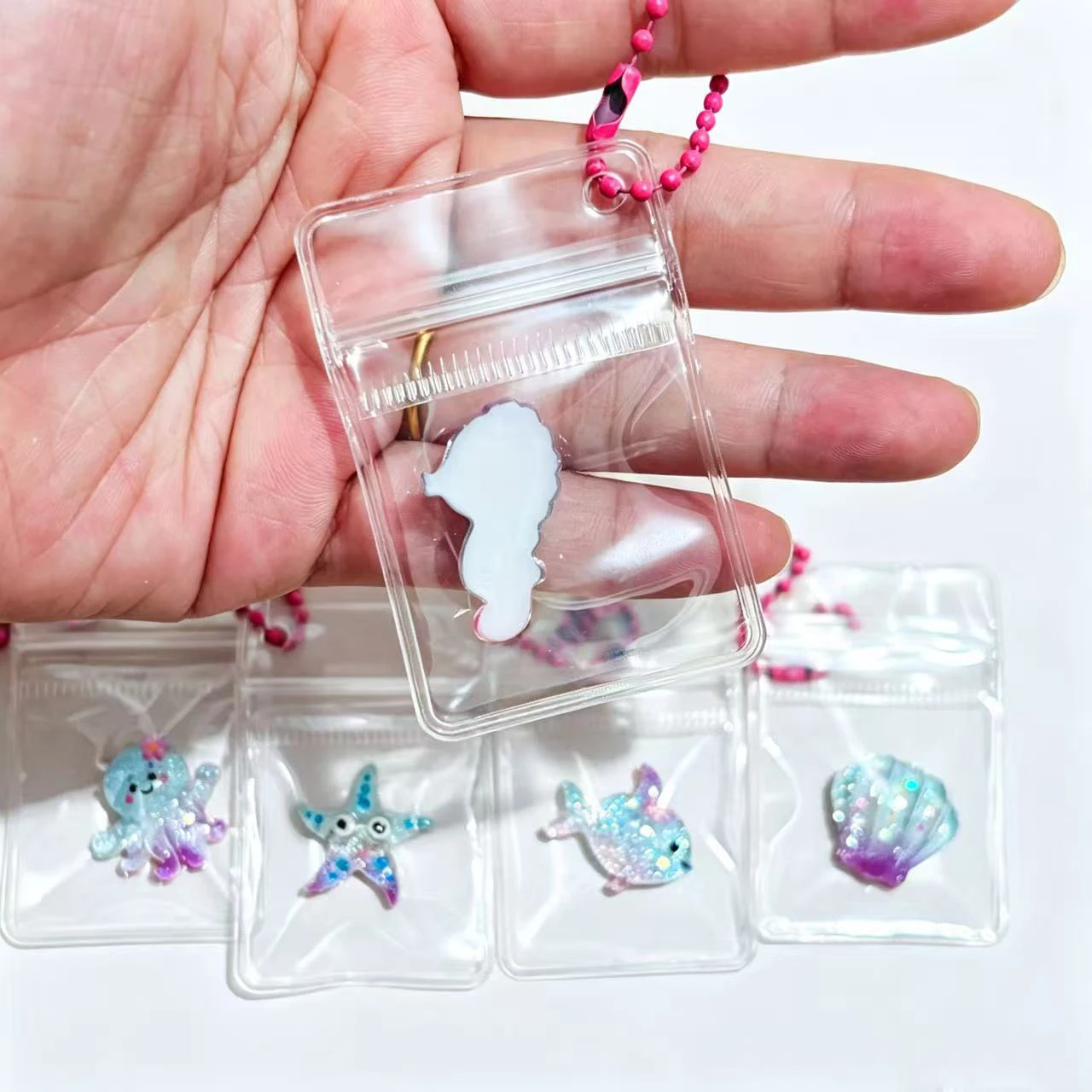 5pcs Glitter Ocean Creature Resin Charms Cartoon Seahorse Octopus Shell KeyChain DIY Phone Case Hairpin Bag Decor Accessories