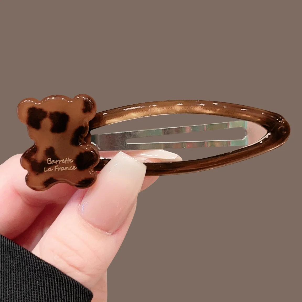 

Elegant Leopard Print Twisted Silk Hair Clip For Women Fashionable Ponytail Hair Accessory Hair Clip For Girls Hair Accessory Gi