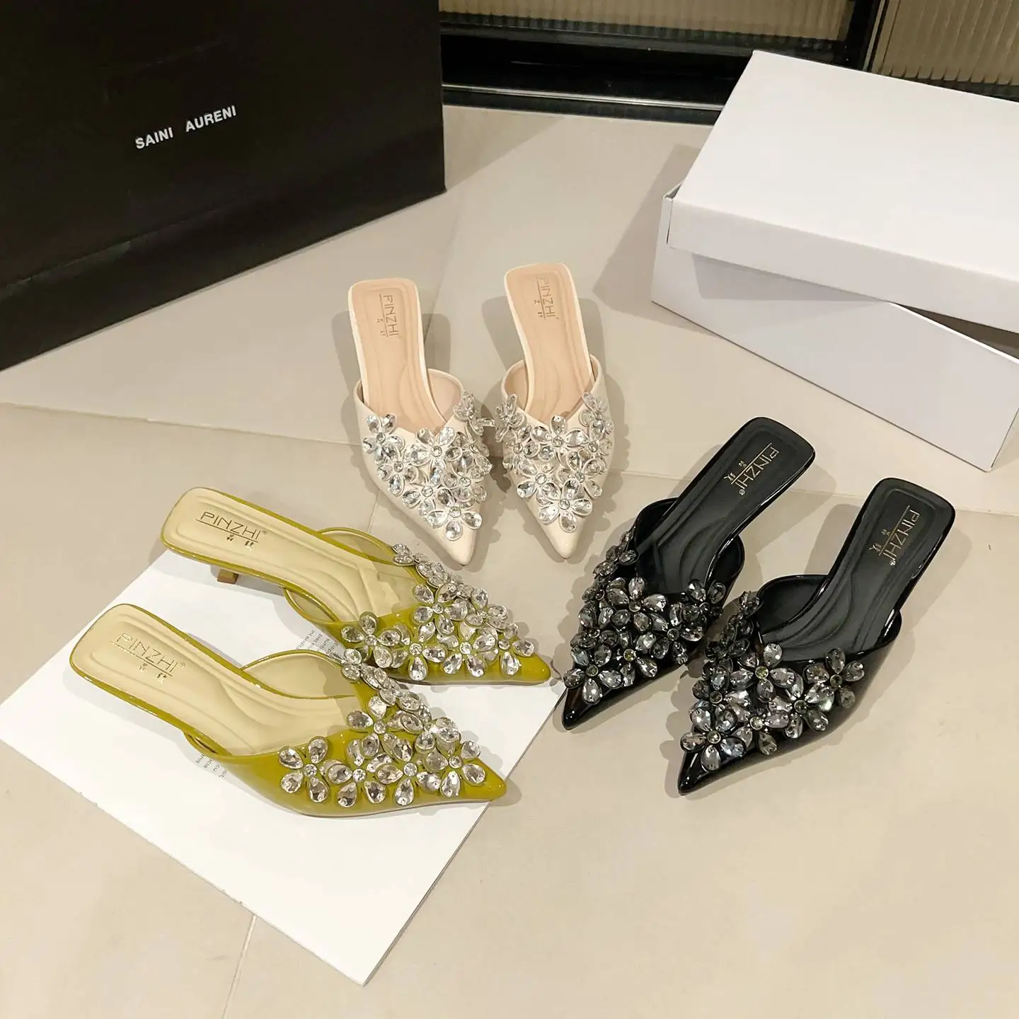 Elegant Diamond Pointed Toe Semi Slip-On High Heel Women's Sandals for Parties Outdoor Wear Summer Flat Heel Slippers