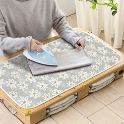Portable Heat-Resistant Ironing Mat, Foldable Ironing Pad ,Travel Ironing Blanket,Space-Saving Design for Travel/Home Use, Fits