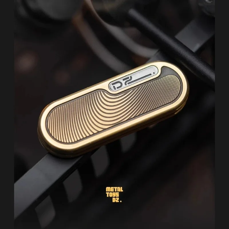 2025, neue Dz.TOP-H, ultradünne, selbstsichernde Struktur, mechanischer Metall-Inlay-Prozess, Fingerspitzen-Push-Karte, Dekompressionsspielzeug