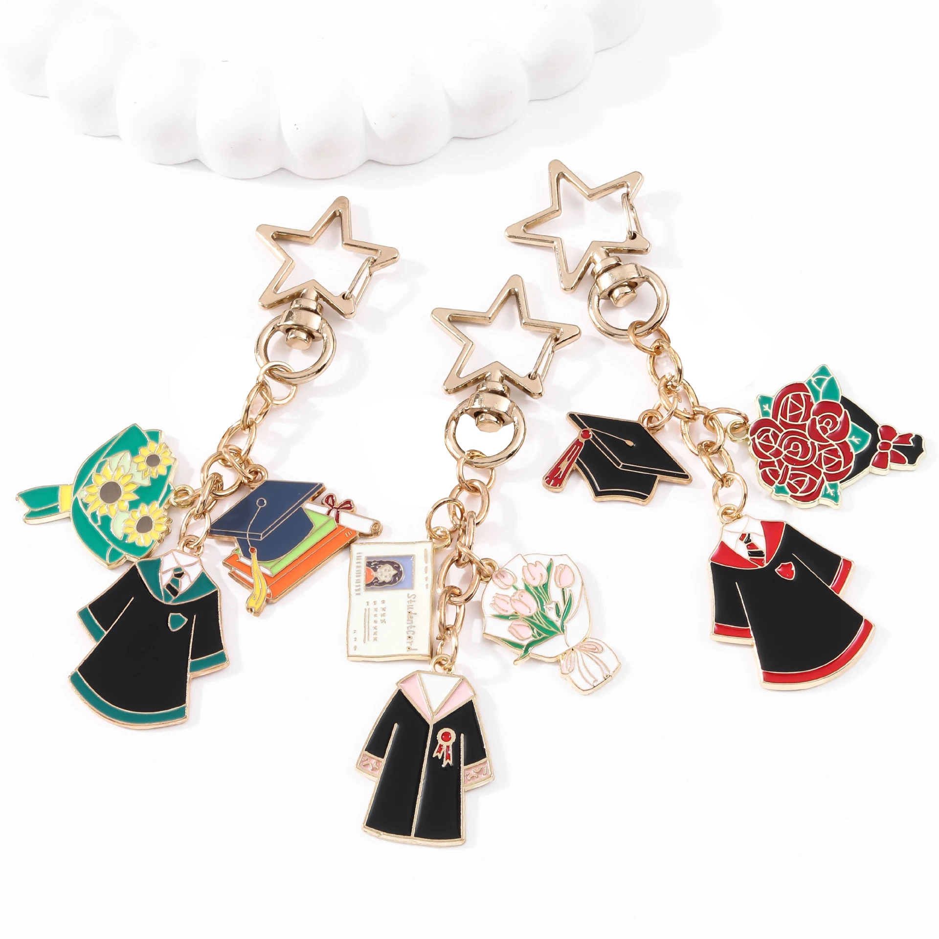 Cute Graduation Keychain Charms Set llaveros Alloy Bachelor Cap Gown Star Charms Versatile Backpack Pendant Students Gifts
