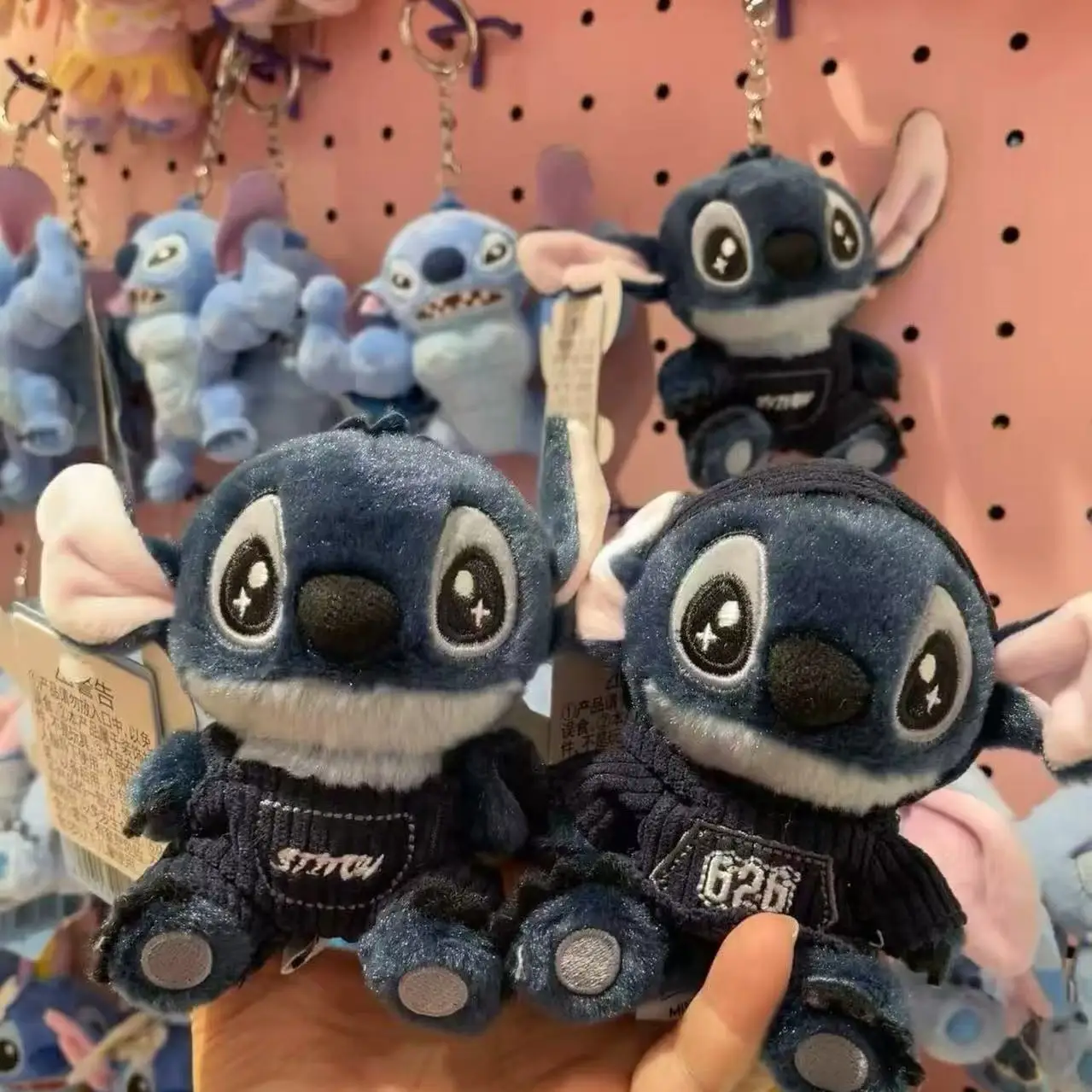 

Disney Lilo & Stitch Stitch Plush Keychain, Trendy Cool Soft Toy Bag Charm Key Ring, Cute Gift for Kids Adults Teens