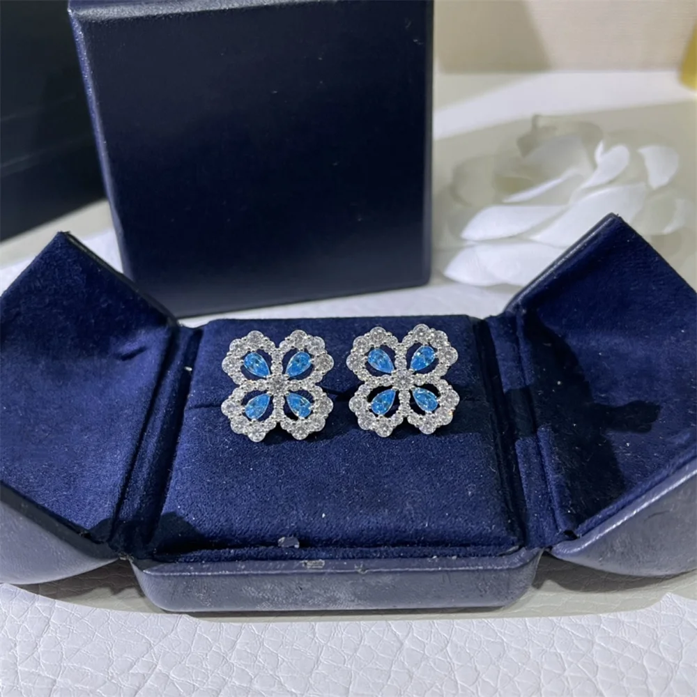 Four Leaf Clover Full Diamond Earrings Flower Hollow Niche Design Light Luxury And Versatile 2024 New Earrings