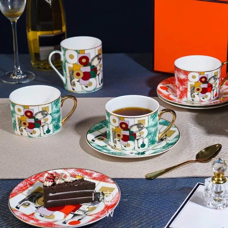 

High End Cute Bone China Coffee Cup Cartoon Afternoon Tea Cup Exquisite Couple Cup Gift for Loved Ones