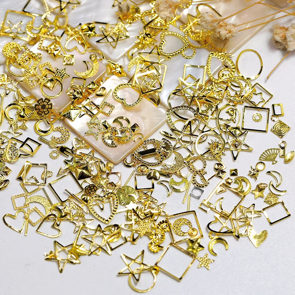 500PCS Moon Champagne Gold Metal 3D Nail Art Decorations Studs Nails Accessories Supplies Manicure Design Tools Crescent