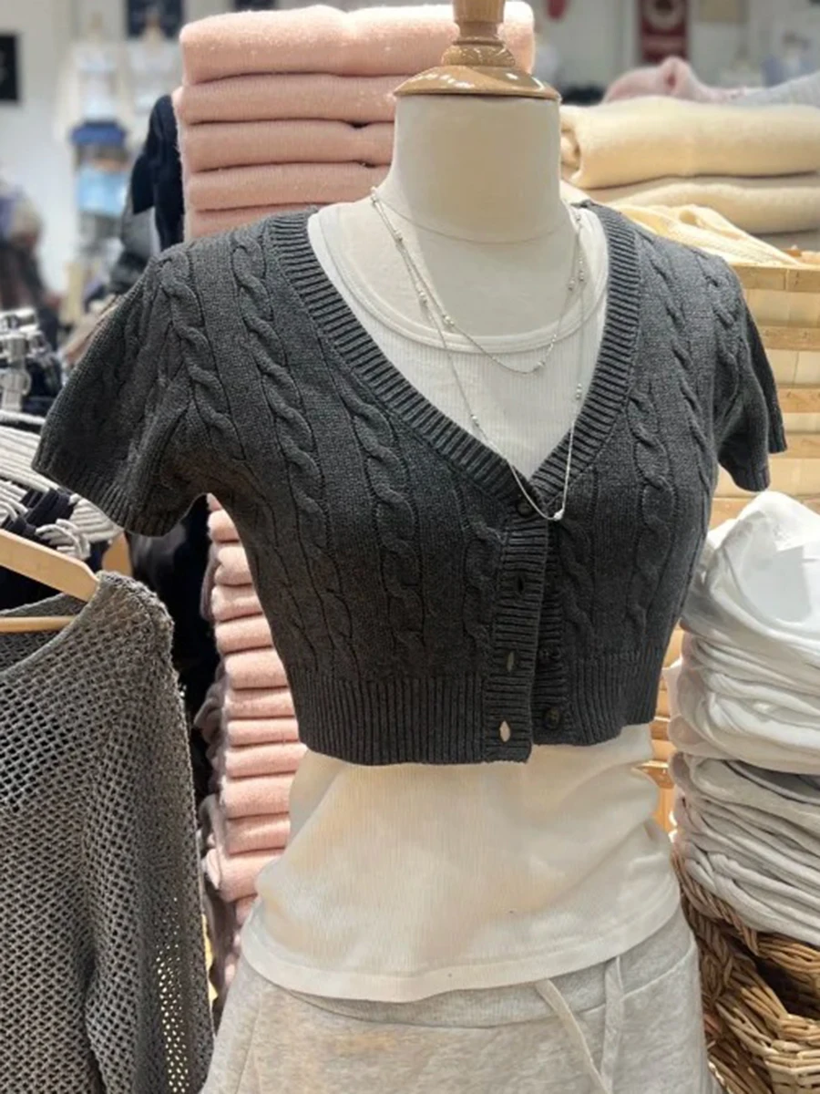 Vintage Vier-Knopf-Strick-Crop – Crop Cardigan Vintage Bewertung und Preis
