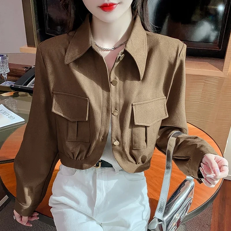 

Рабочая одежда Женская куртка. Com Jacket 2026, осеннее новое женское высококачественное маленькое пальто с длинными рукавами, тонкое короткое пальто с джокером