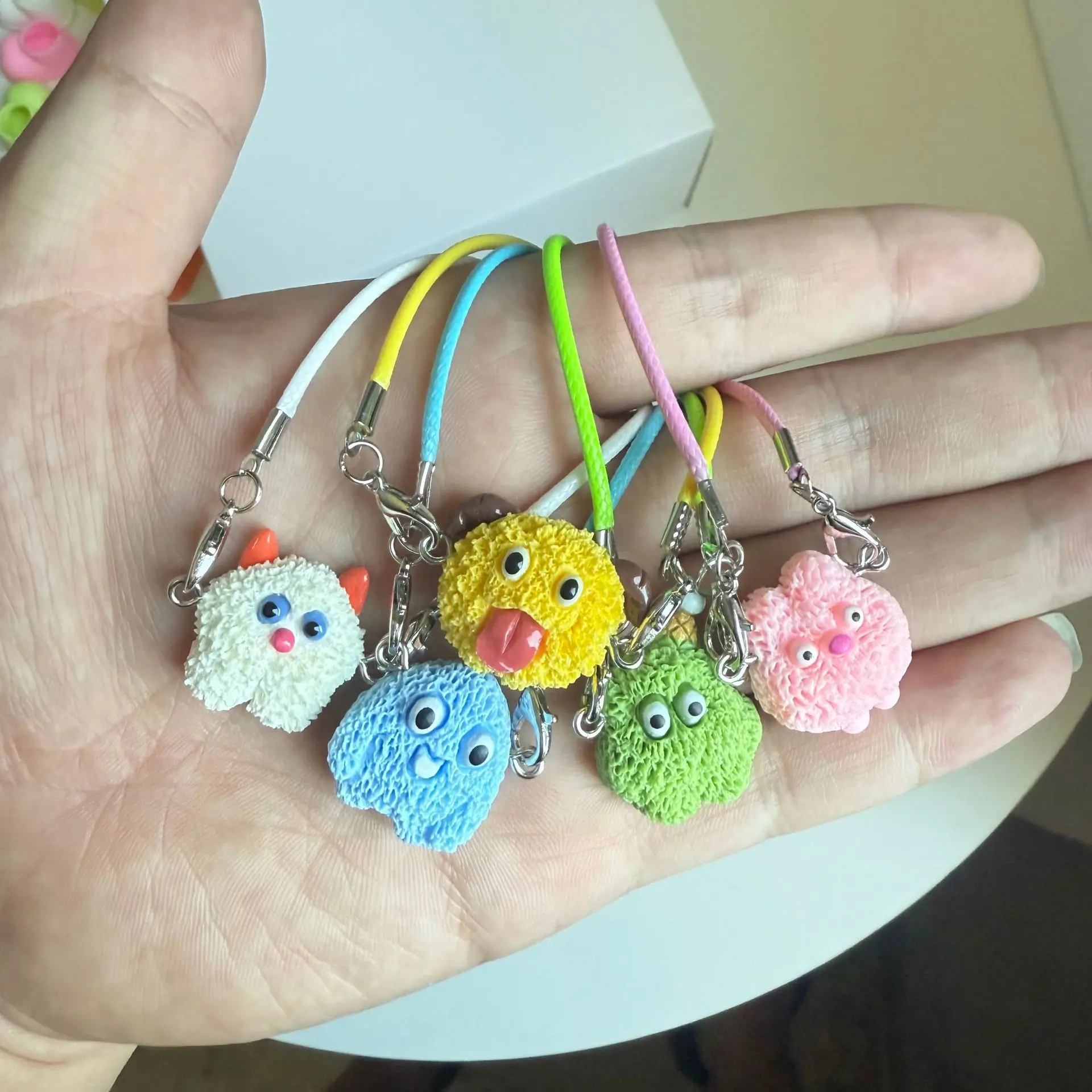 

Clothes For Labubu 15/17Cm Dolls Gen 1-3 Accessory Fluffy Monster DIY Exquisite Small Gift Neck Hanging Small Ornament