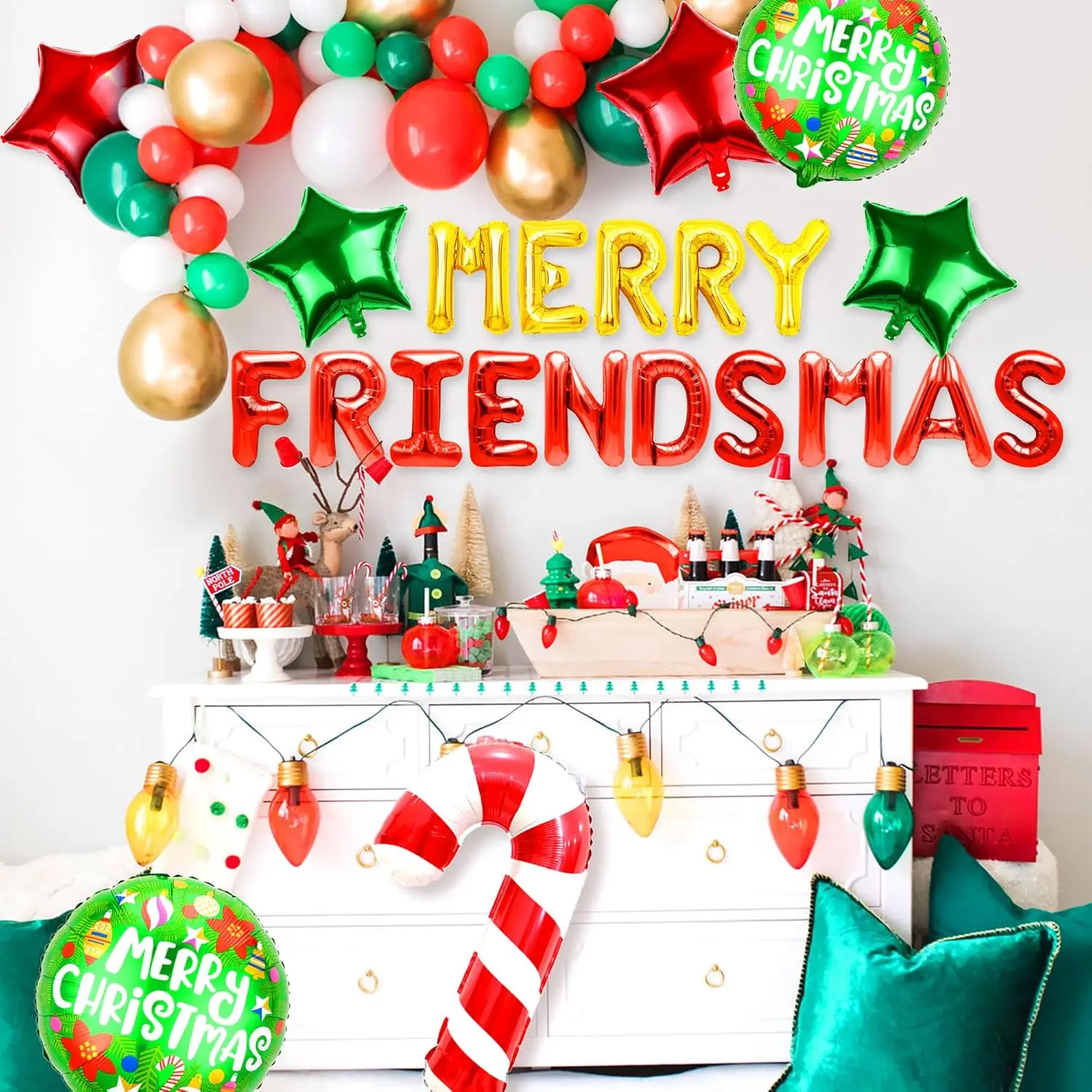 LaVenty 11 PCS Merry Friendsmas Party Decorations Merry Friendsmas Banner Balloons Friends-Themed Christmas Party Garland
