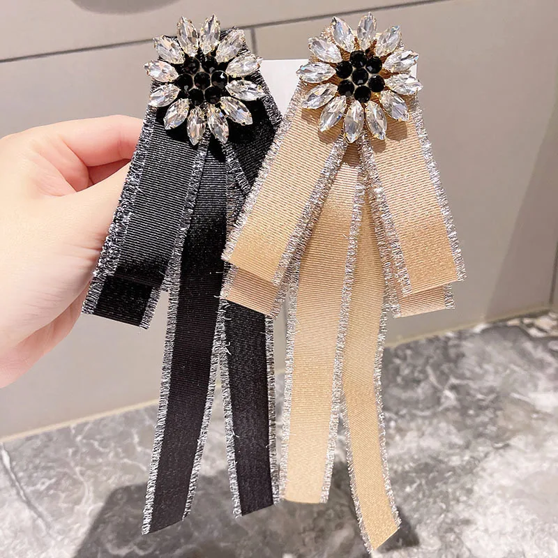 Korean Tassel Bow Tie Rhinestone Flower Bow Brooch Pin Elegant Crystal Ribbon Bowknot for Women Shirt Collar