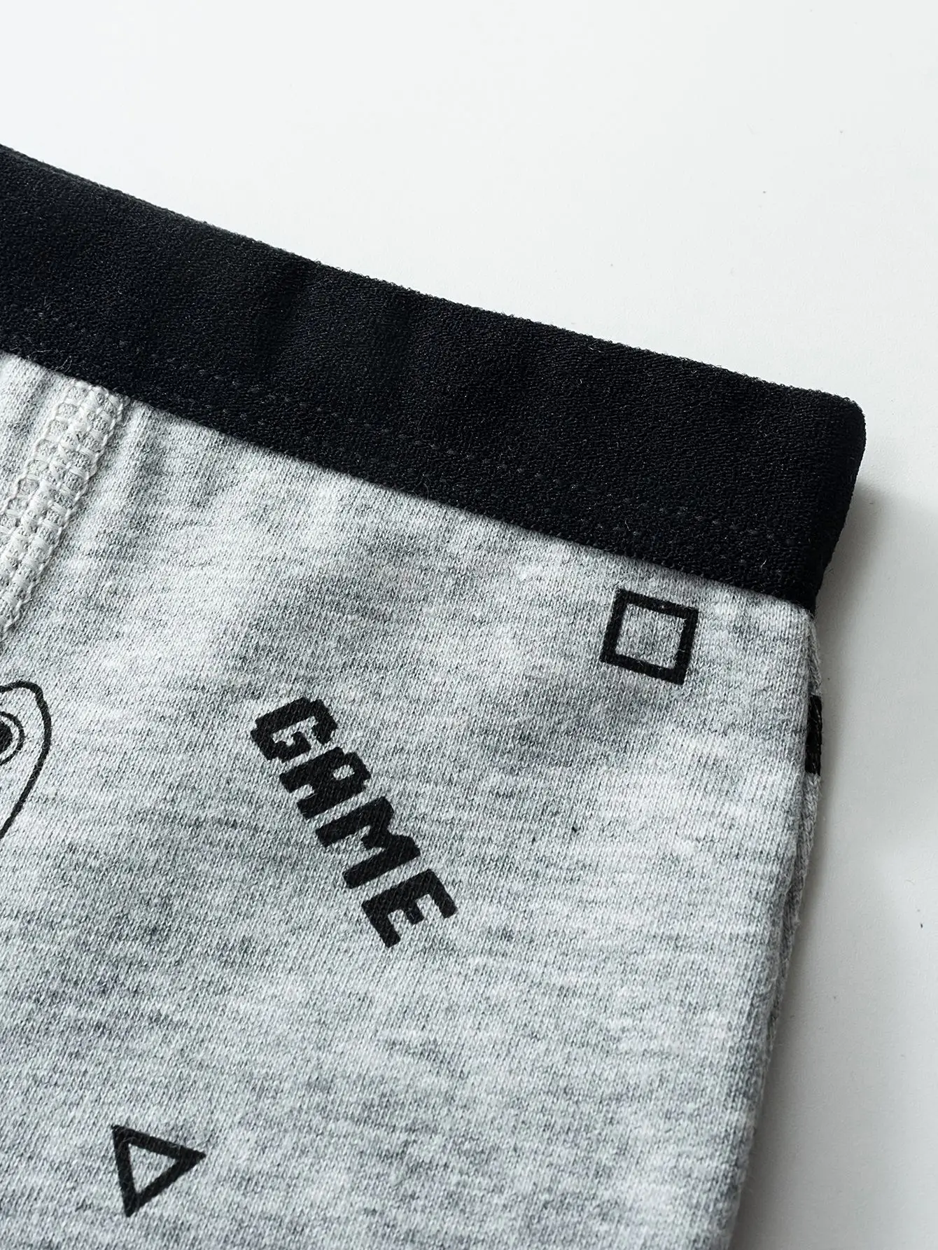 Celana Boxer Cetak Tema Konsol Game Anak Laki-laki 4 Pak Acak Usia 4-10 Tahun Pakaian Dalam Sudut Datar Sejuk Pakaian Anak-anak