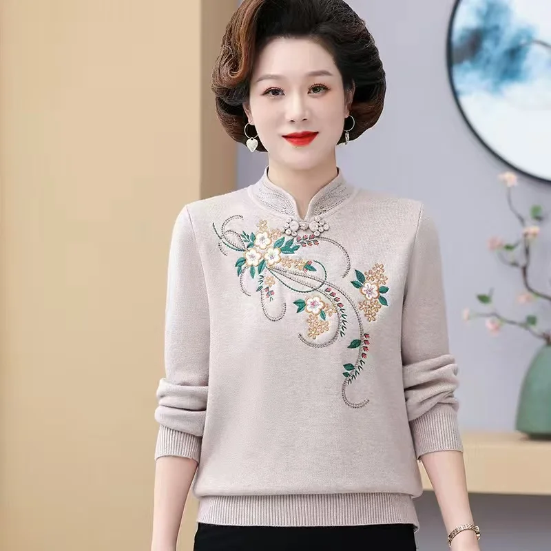 2025Autumn Winter High End Elegant Women Knitted Sweater Thicken Warm Velvet Pullover Large Size Middle Aged Mother Knitwear Top