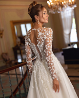 Customized Elegant and beautiful wedding dress with sweet collar 3D applioned long-sleeved women's wedding dress Vestido de novi