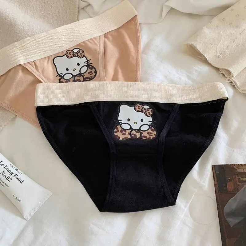 

Новые трусики Sanrio Hello Kitty из чистого хлопка для девочек: милые, креативные, с мультяшным принтом, спортивный стиль, свободный крой, хит продаж для студентов.