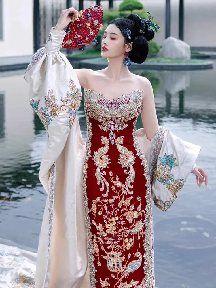 

Индонезийский стиль Наньян, свадебный Cheongsam Xiuhe, одежда, бюстгальтер High Sense со шлейфом, тост для помолвки, китайский