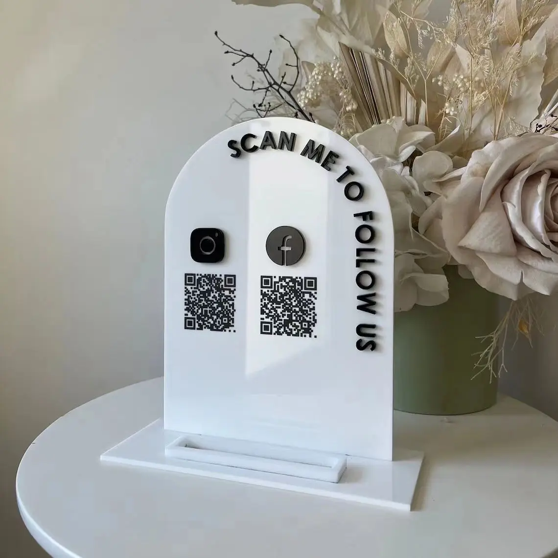 Customized Acrylic QR Code Payment Plaque with Personalized Logo Social Media Display for Shop Store Desktop Decor Business Scan