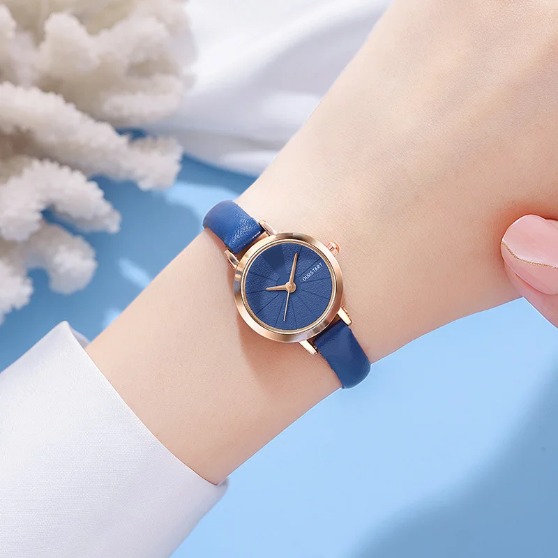 New Fashion Women\'s Watch Simple Retro Leather Small Round Dial High Quality Ladies Quartz Wristwatches Часы Женские Наручные