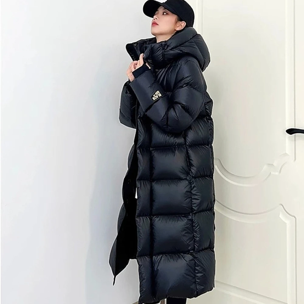 Light White Goose Down Coat Warm 2025 Autumn Winter Women New Luxury Auto Heating Unisex Hooded Fashionable Goose Down Jacket