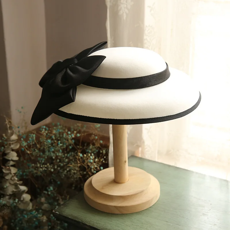 Women French Style Vintage Hat with Big Bow, Celebrity Elegant Fascinator Hat, Ascot Derby Party Photography Headwear for Lady