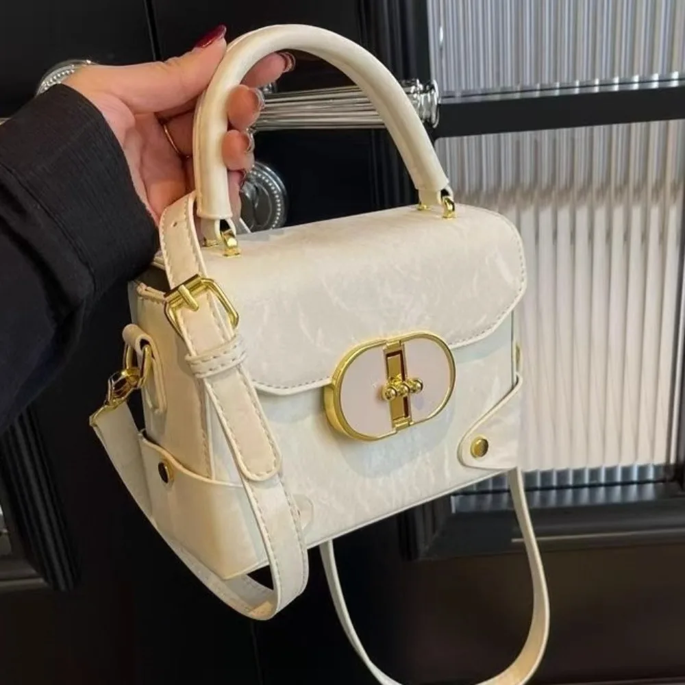 

Взрывы 202, большая вместимость, ежедневное словосочетание, маленькая квадратная сумка, женская модная портативная сумка через плечо, сумка из искусственной кожи