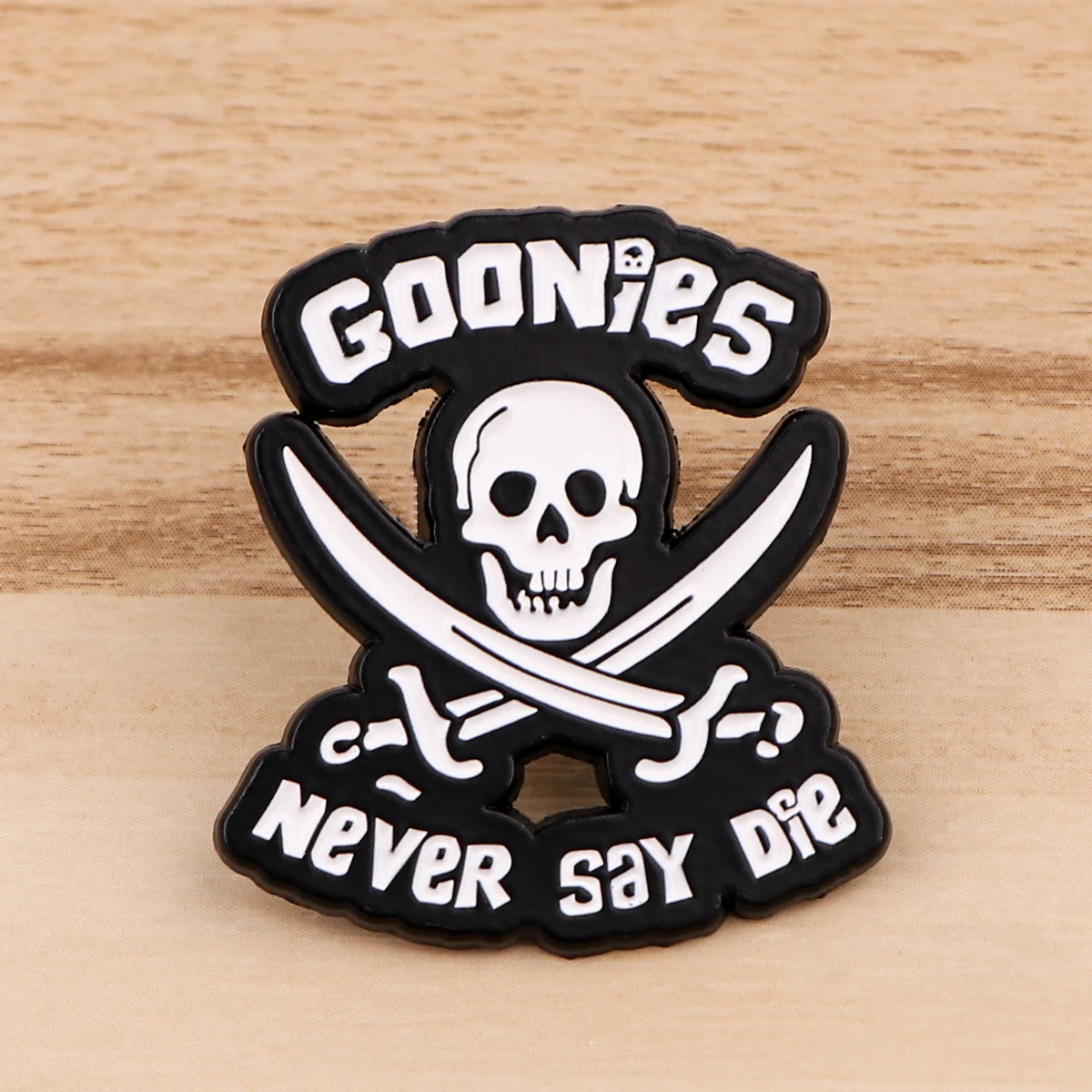 Never Say Die Enamel Pin Brooches for Clothes Badges on Backpack Bags Collar Hat Badge Lapel Pins Jewelry