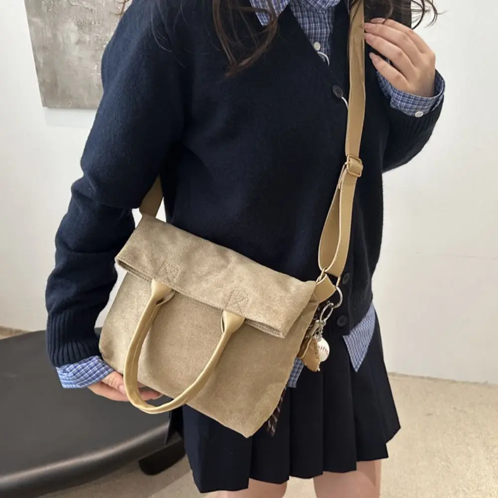

Brown Suede Velvet Shoulder Bag Large Capacity with Pendant Vintage PU Crossbody Bag Korean Style Handbag Female Tote Bag Gift