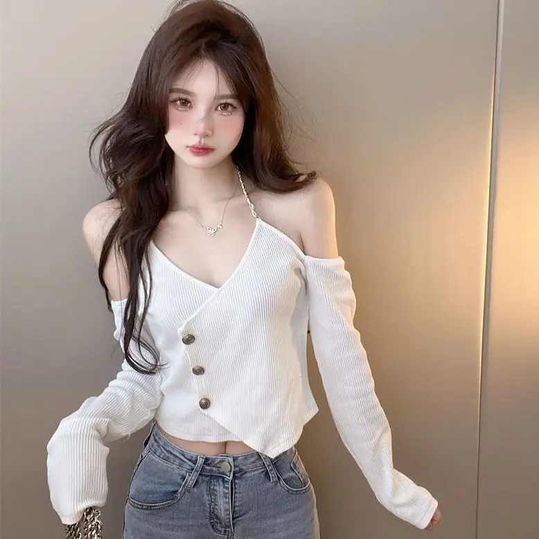 

Black V-neck Long-sleeved Sweater for Women in Autumn Hot Girls Off-shoulder Halter Neck Chic High-waisted Short Top Trendy
