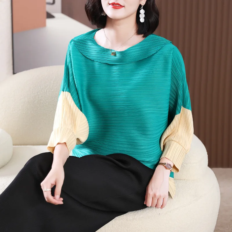 Women's T-Shirts Pullovers 2023 Spring Fashion Colour Patchwork Loose Stretchable Miyake Pleated Tops For Women 45-75kg