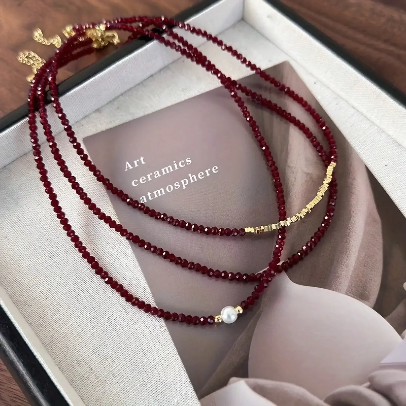 Elegant women's red gemstone necklace, single/multi-layer fashionable collarbone chain, suitable for daily wear and parties image 5