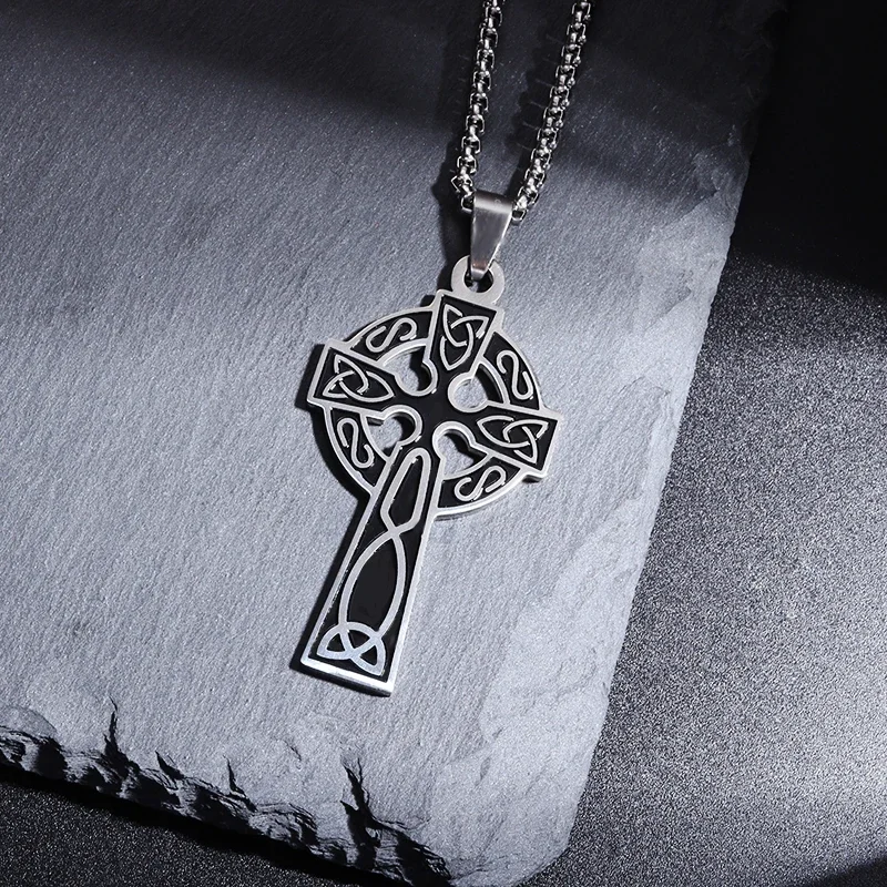 New Stainless Steel Celtic Cross Pendant Necklace Men Women Fashion Trend Charm Lucky Charms Jewelry Gifts