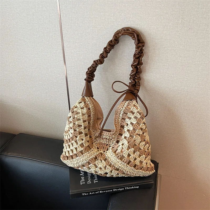 

2025 Summer Straw Bags Patchwork Hollow Out Women Shoulder Bags Beach Vacation Women Handbags For Travel Shopper Bags
