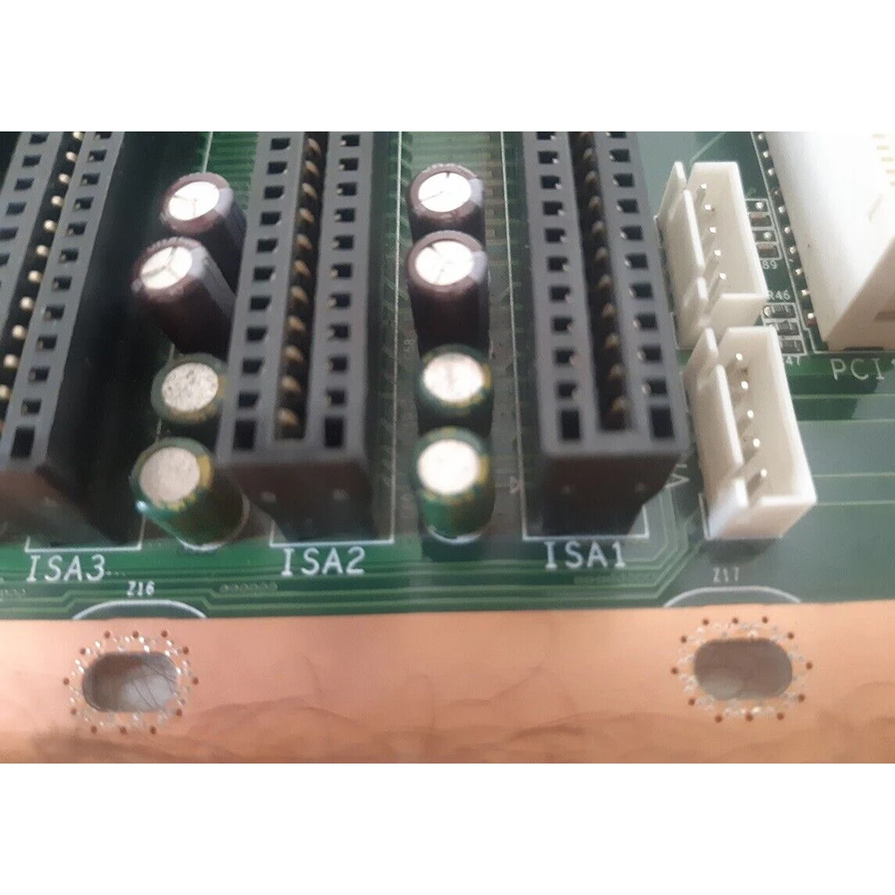 PCA-6113P4R REV:C2 เมนบอร์ดควบคุมอุตสาหกรรม PCA-6113P4R แผ่นด้านล่าง