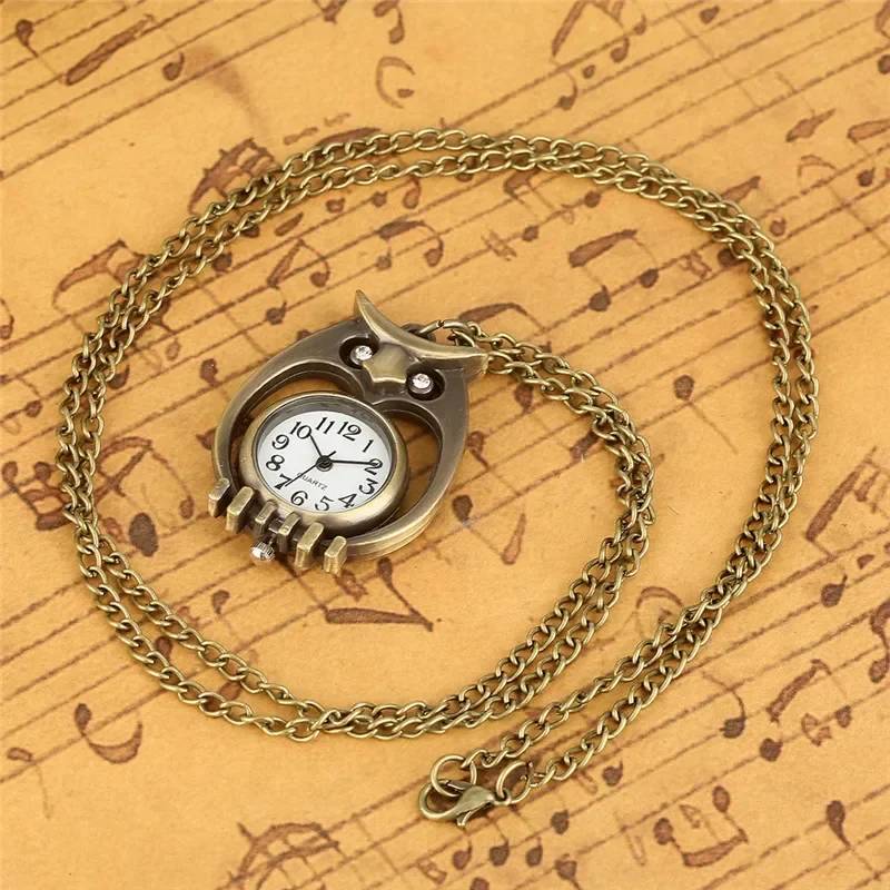 Retro Owl Shape Watch Pendant Animal Pocket Watches Arabic Number Dial Small Quartz Movement Clock with Sweater Necklace Chain