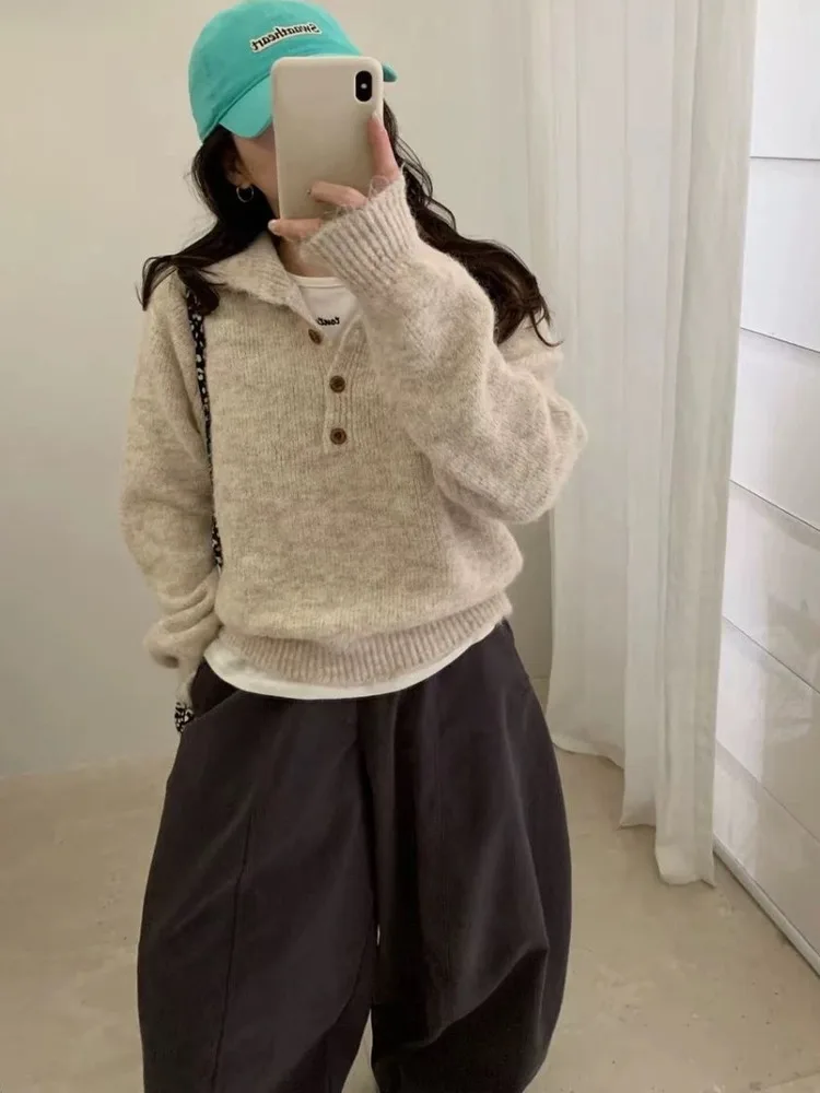 Koreanischer SLE-Strickpullover mit lockerer Passform und hohem Kragen und Knopf für Damen, weich, warm, lang, Sve-Top, bezaubernd, vielseitig