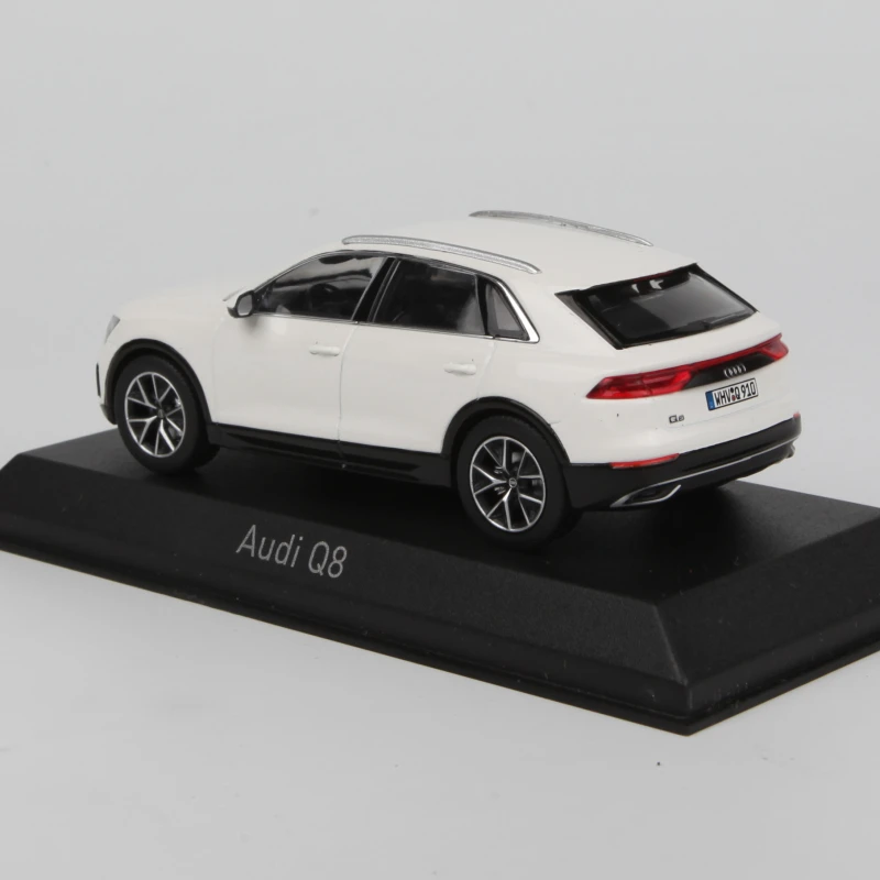 NOREV โมเดลโลหะเรซินสำหรับสะสม Q8ของ Audi 1/43 2018ของขวัญ