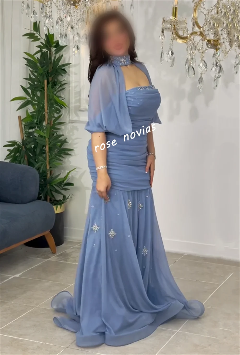 تخصيص الشيفون حجر الراين الطية عالية الياقة البوق فساتين طويلة مخصصة مناسبة حفلة موسيقية أنيقة حفل زفاف