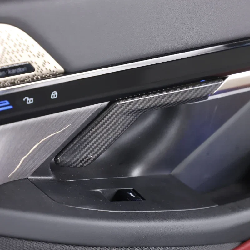 Real Carbon Fiber Auto Tür Innere Griff Dekorative Abdeckung Für BMW 5er G60 2024-2025 Innen Auto zubehör