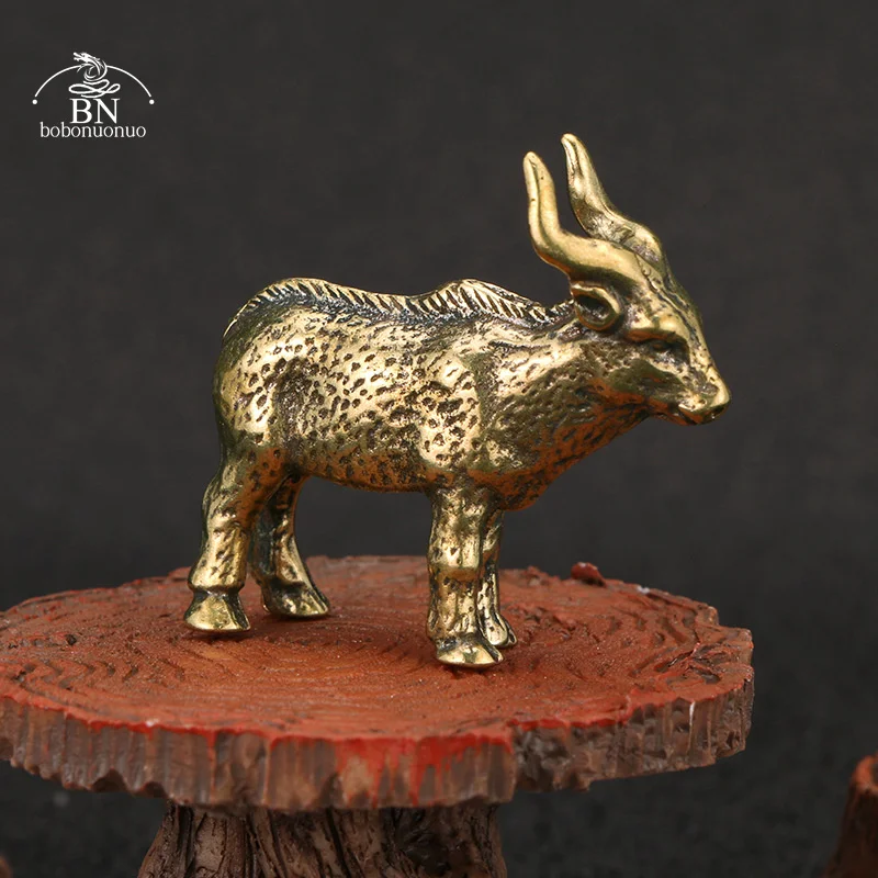 Vintage Copper Leader Sheep Small Ornament Antique Brass Animal Miniatures Figurine Lucky Antelope Home Decor Desktop Decoration