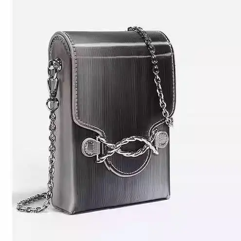 

Fashion Y2k Silver Gray Box Mini Bag Women Gradient Chain Mini Shoulder Bags Ladies High End Versatile Personality Unique Purse