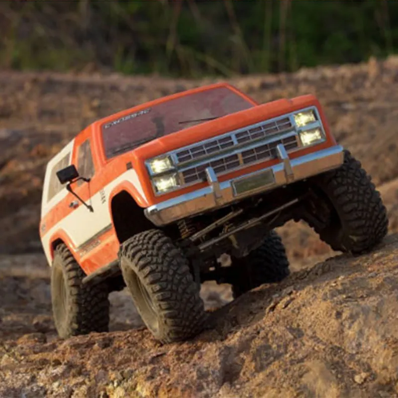 Crossr Rock Crawler Elettrico Telecomandato 2024 At4 Pro 4x4 Fuoristrada a Doppia Velocità con Blocco Differenziale Modello Auto per Hobbisti