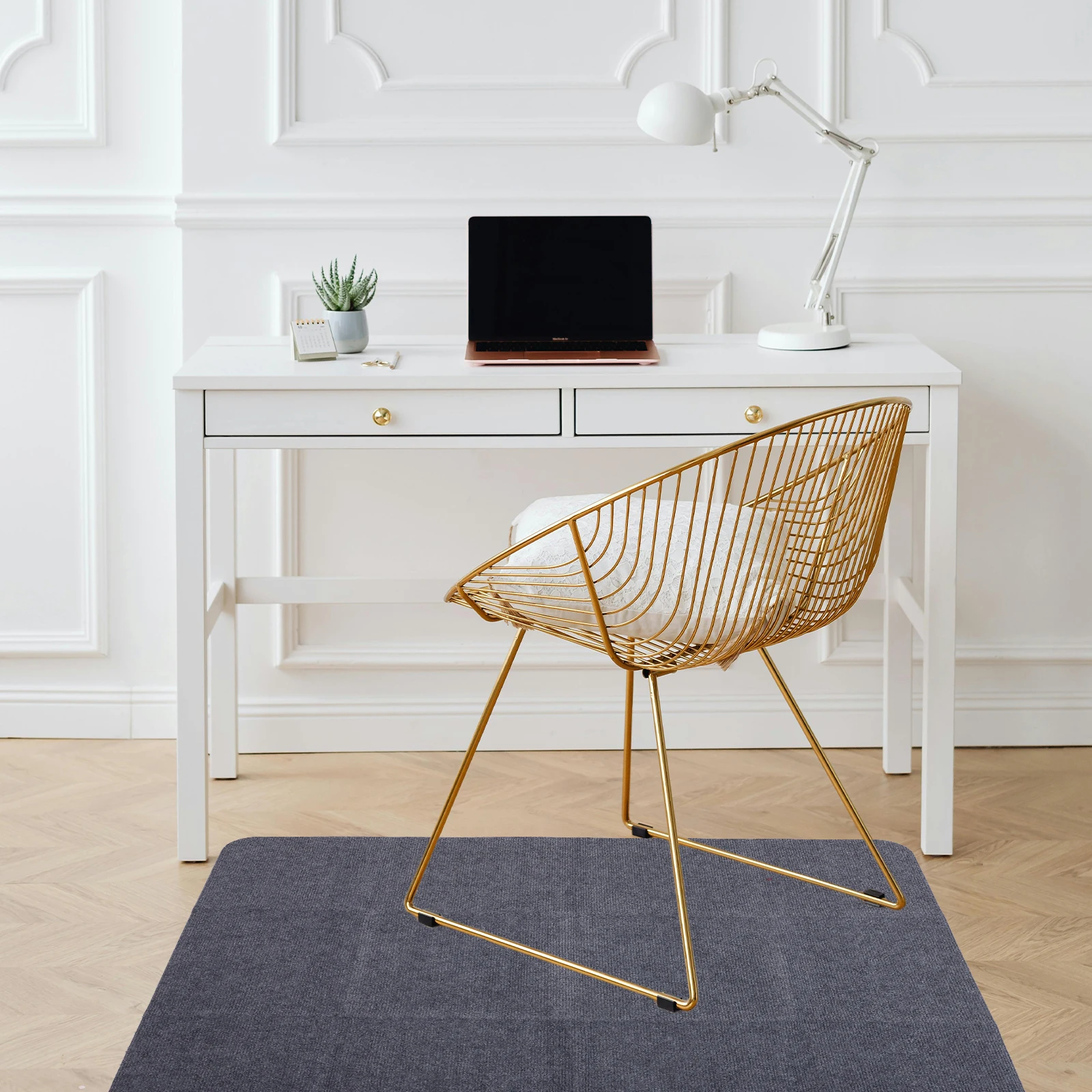 

Office Floor Mat for Carpeted Floors Non-Slip Wear-Resistant Easy to Roll Reliable Protective Desk Chair Mat
