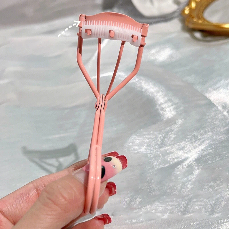 Pink Eyelash Curler with Eyelash Comb Handheld Long Lasting Metal Eyelash Curler Clip Big Eye Cosmetic Tools Women Beauty Tools