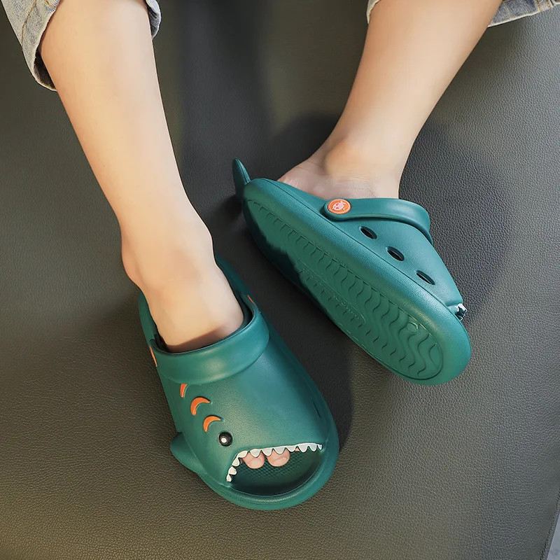 Fanceey Summer Kids Slippers Cartoon Children Sandals  Shark Pattern Boys Shoes Thick Soft Sole Non-slip Girls Baby Beachshoes