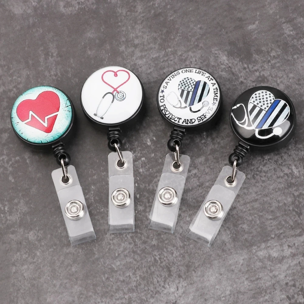 Durable Badge Holder Clip ID Card Card Holder Clip Name Tag Holder Key Chain Retractable Badge Nurse Doctor ID Badge Holder