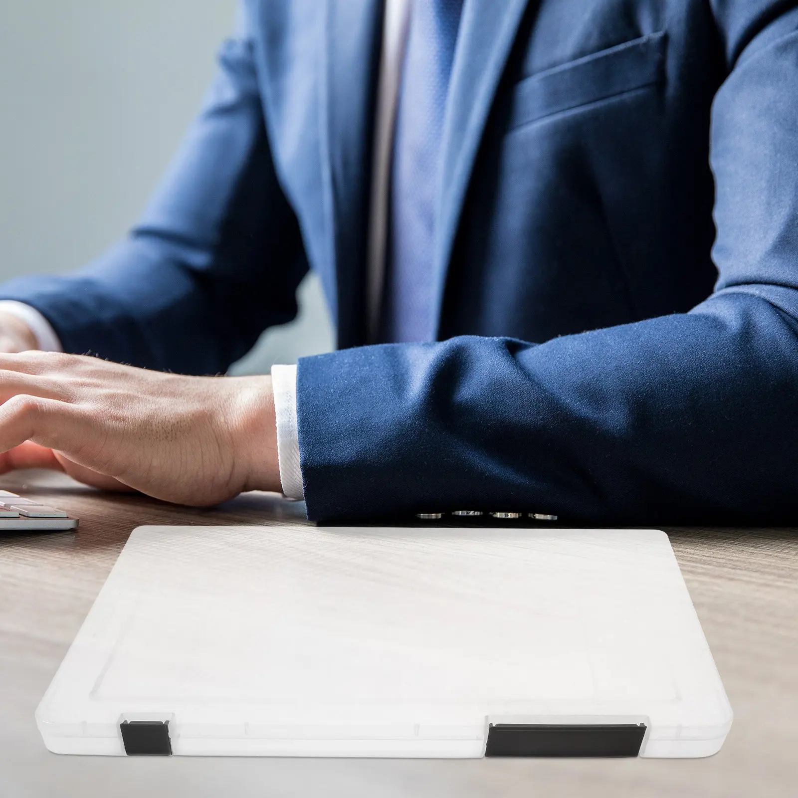 

Пластиковый прозрачный легкий органайзер для документов, бумаг и материалов для творчества, для офиса и дома